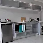 No Power Outages, Self Check In Private Apartment